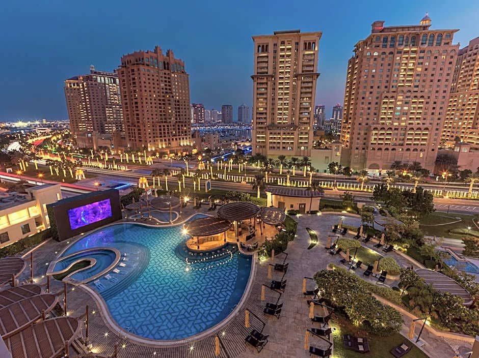 Hilton The Pearl Hotel